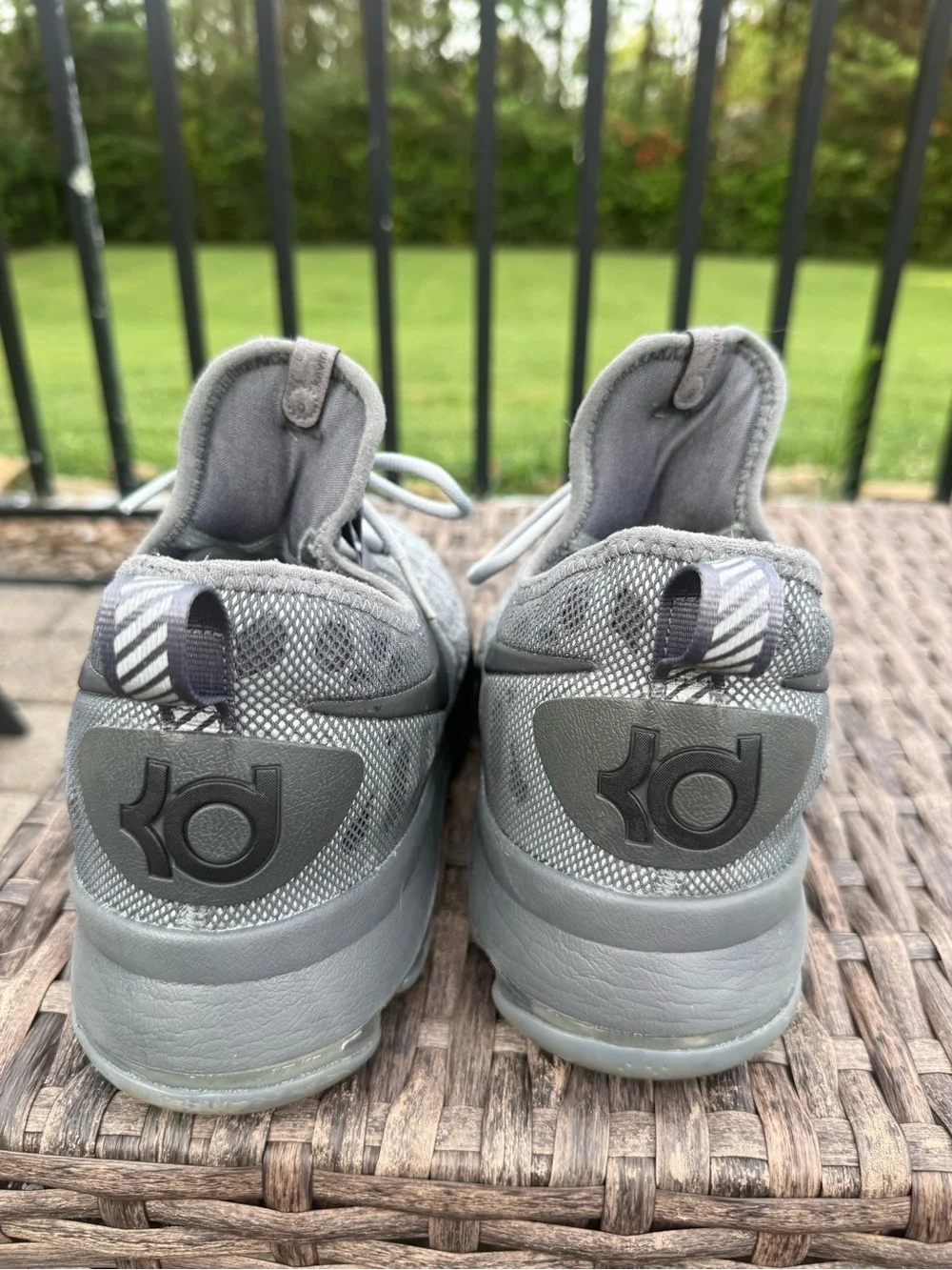 Nike men’s sneakers
